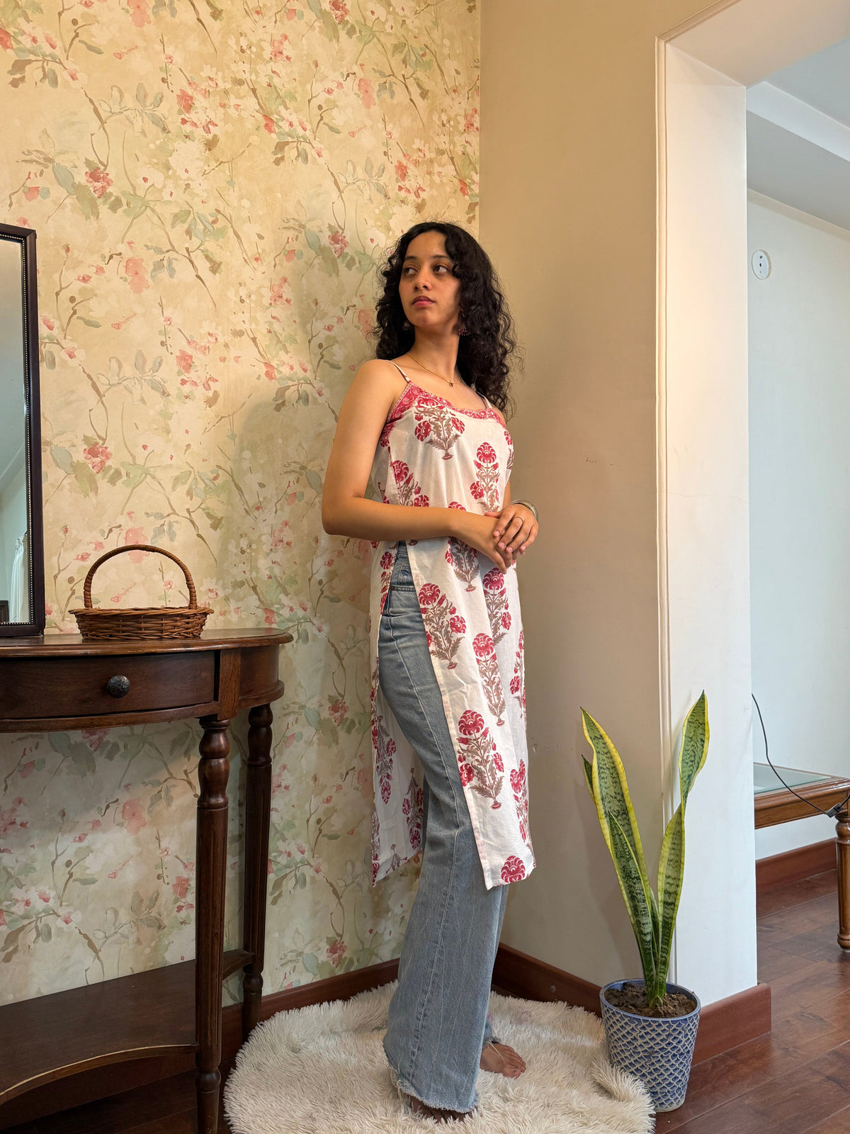 Naira Slit Kurti
