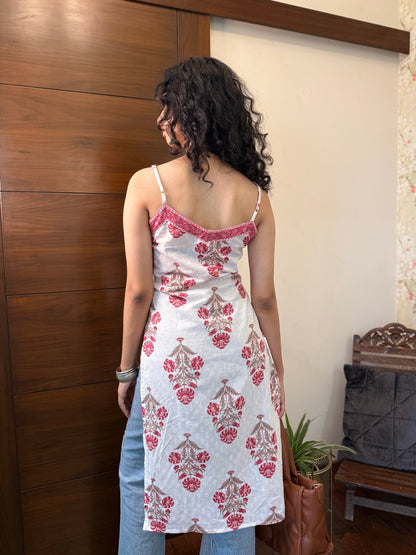 Naira Slit Kurti
